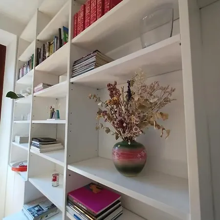 Charming Design Into Navigli District Apartmán Milán